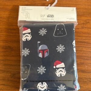 GAP Holiday Star Wars pjs NEW in package size 4